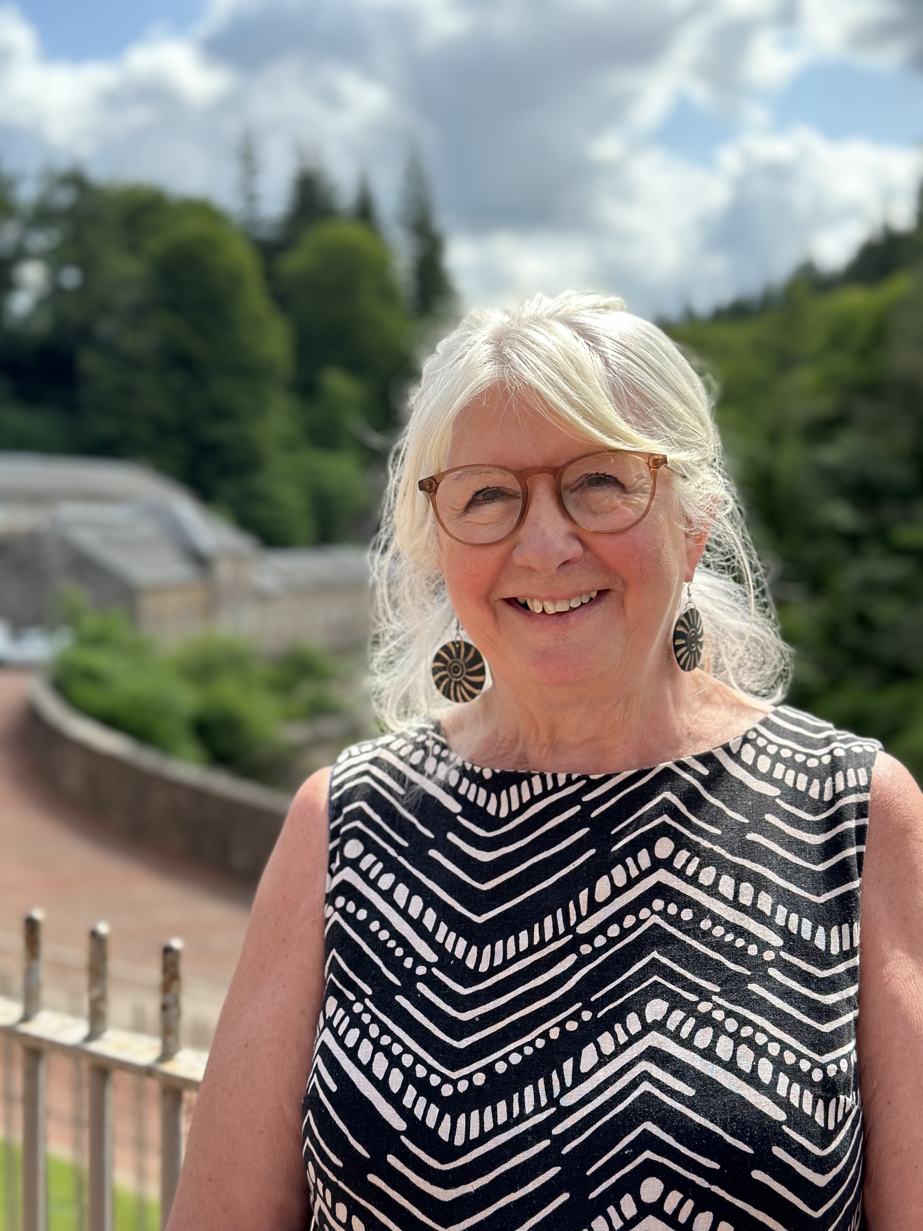 Headshot  of Liz Niven, Judge of Dumfries & Galloway Fresh Voice Award.